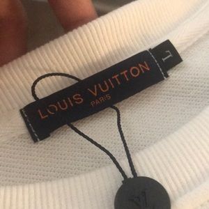 Louis Vuitton long sleeve very comfortable